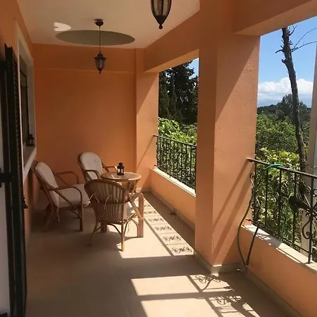 Captain Tassos' Summer House In Апартаменты *